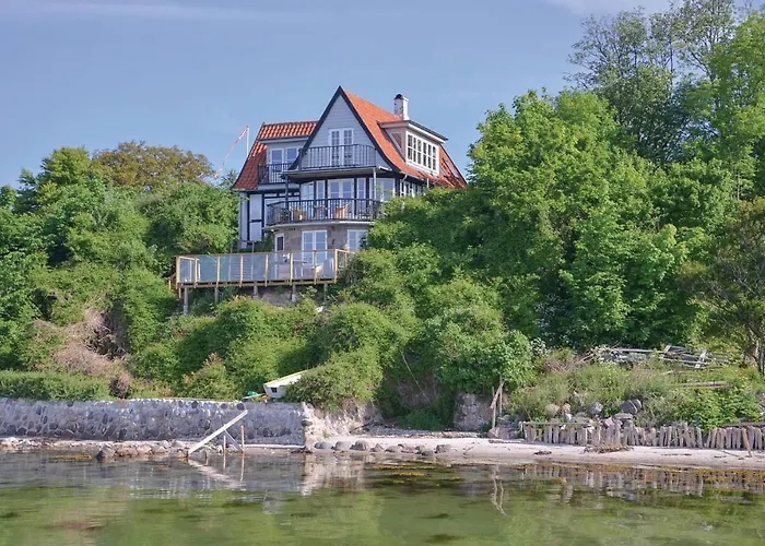 Cozy Apartment In Faaborg With Wifi